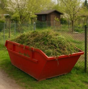 kontener wypełniony trawą